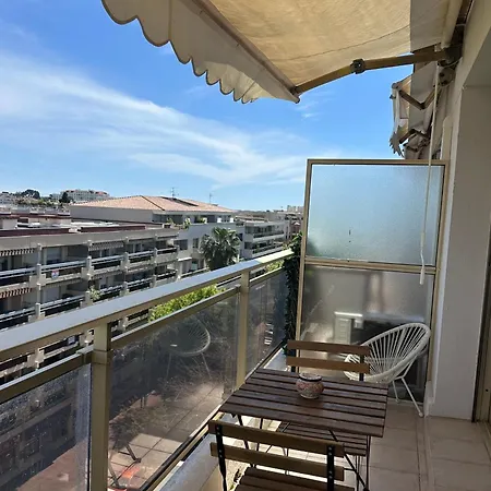 Apartament Superbe Plein Centre De Juan Les Pins 500m Des Plages